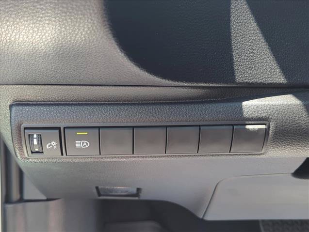 Certified 2025 Toyota Corolla XSE FWD image 16
