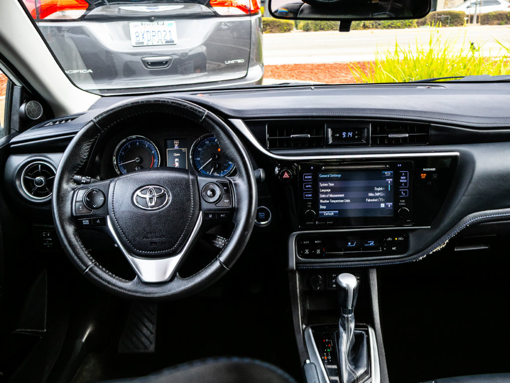Used 2017 Toyota Corolla XSE w/ Protection Package FWD image 18