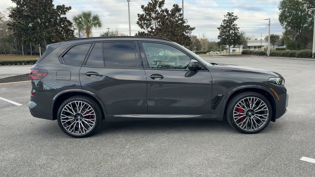 New 2026 BMW X5 xDrive40i w/ M Sport Package image 9