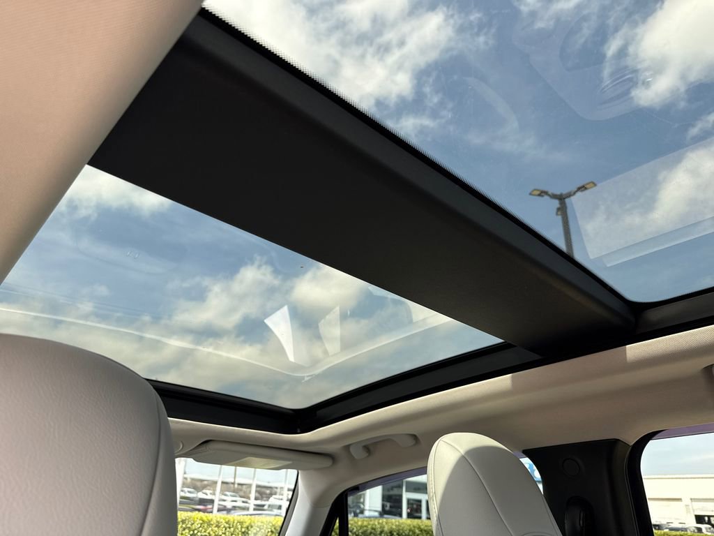 Used 2021 Jeep Renegade Limited w/ Sun & Sound Group image 13