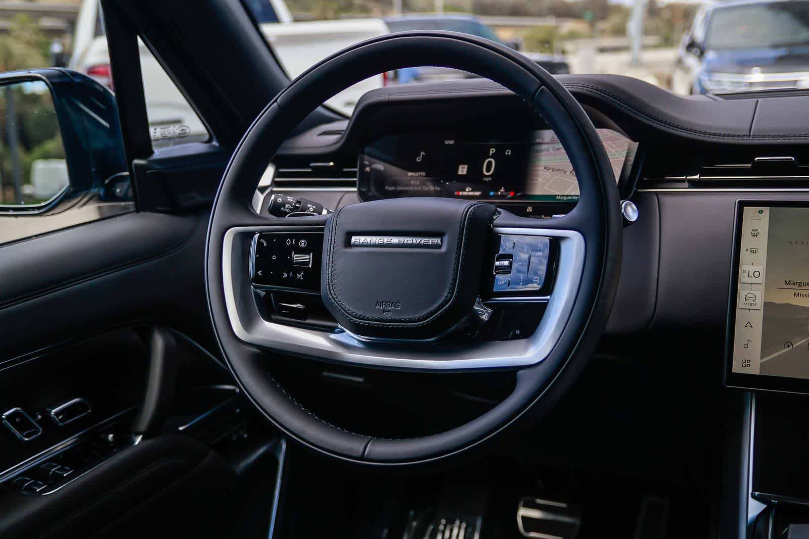 New 2026 Land Rover Range Rover SE image 15