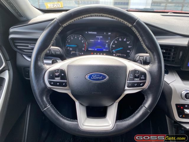 Used 2020 Ford Explorer XLT w/ Comfort Package image 17