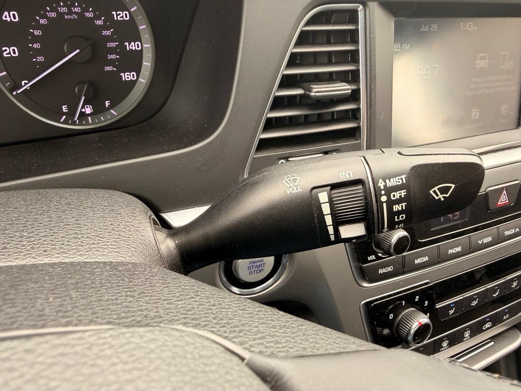 Used 2017 Hyundai Sonata Sport w/ Value Edition Package 02 FWD image 17