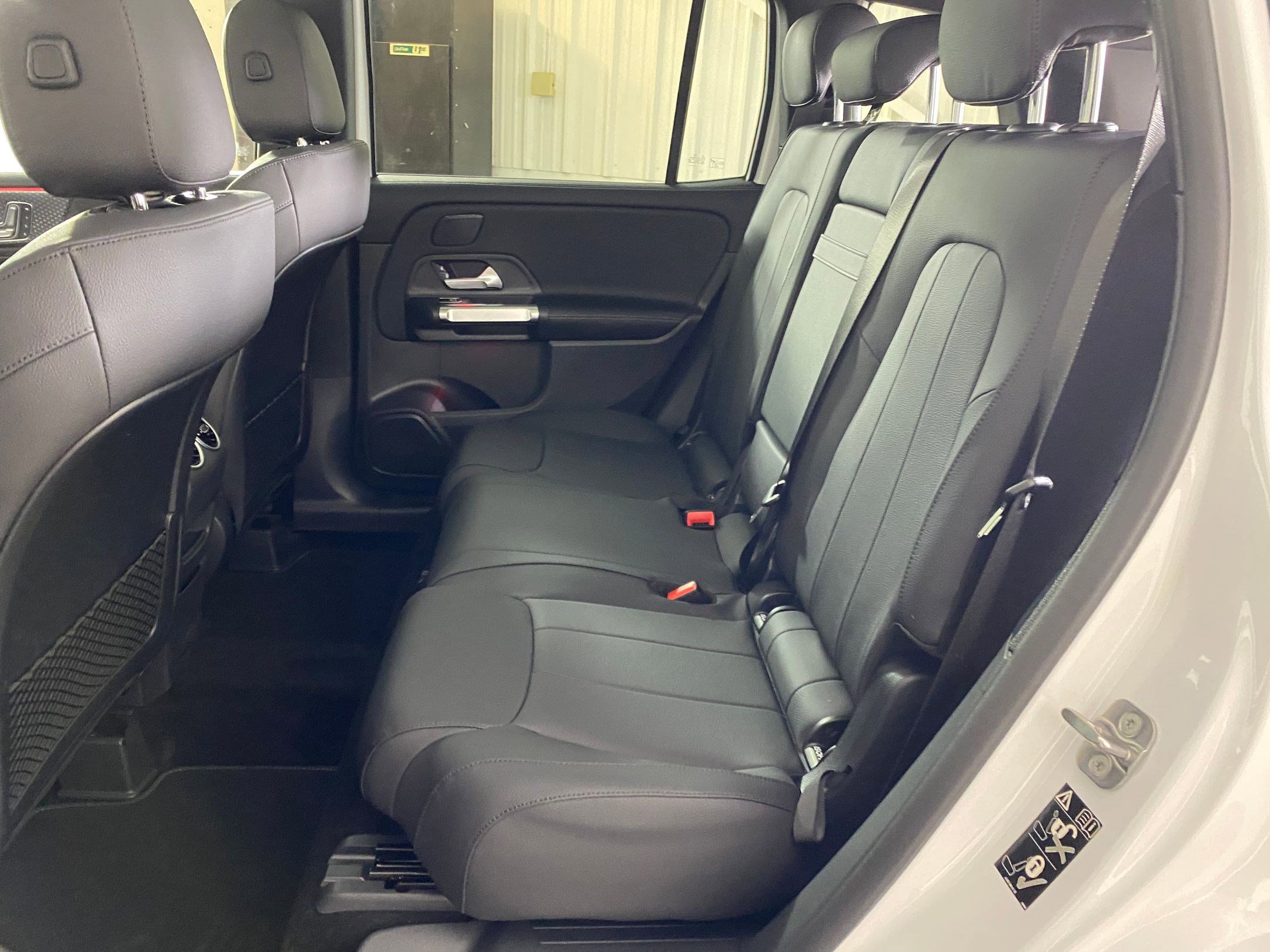 Used 2026 Mercedes-Benz GLB 250 4MATIC image 14