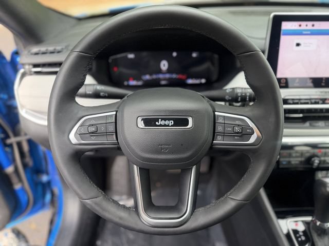 Used 2024 Jeep Compass Limited w/ Elite Group AWD/4WD image 15