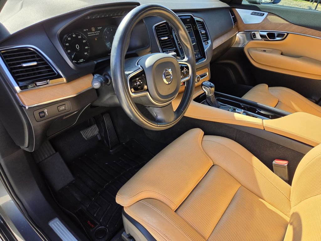 Used 2018 Volvo XC90 T6 Inscription w/ Luxury Package AWD/4WD image 39