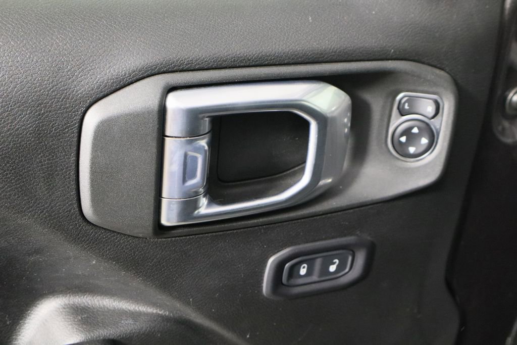 Used 2022 Jeep Wrangler Unlimited Sport w/ Sun And Sound Package image 22