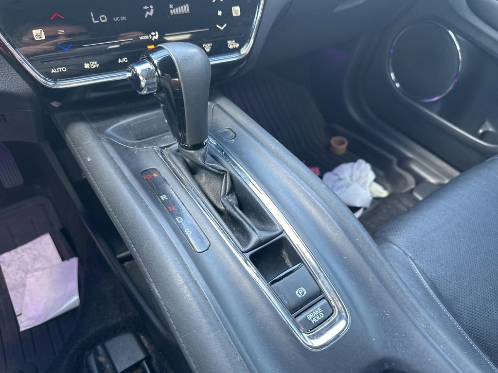 Used 2019 Honda HR-V Touring image 25