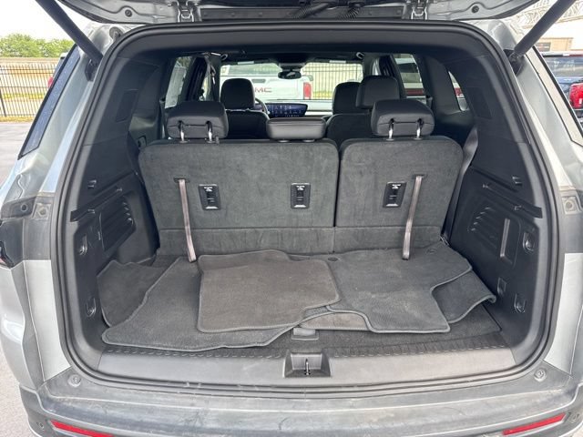 Used 2025 Buick Enclave Preferred FWD image 5