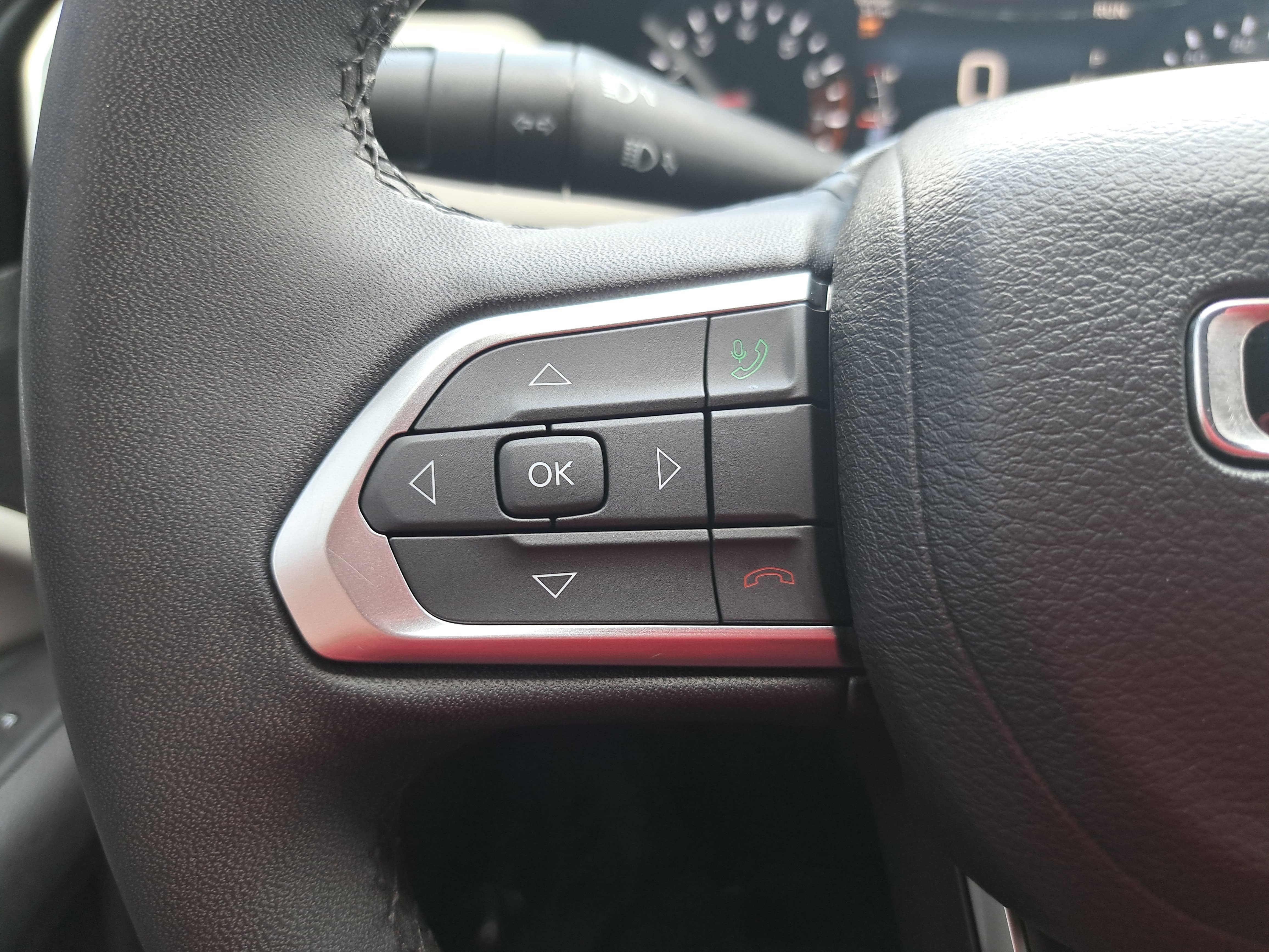 Used 2024 Jeep Compass Limited AWD/4WD image 16