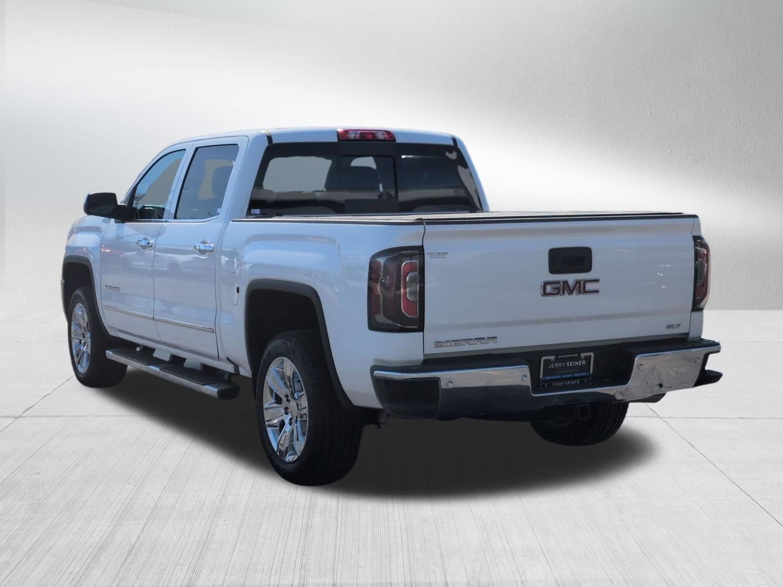 Used 2018 GMC Sierra 1500 SLT image 3