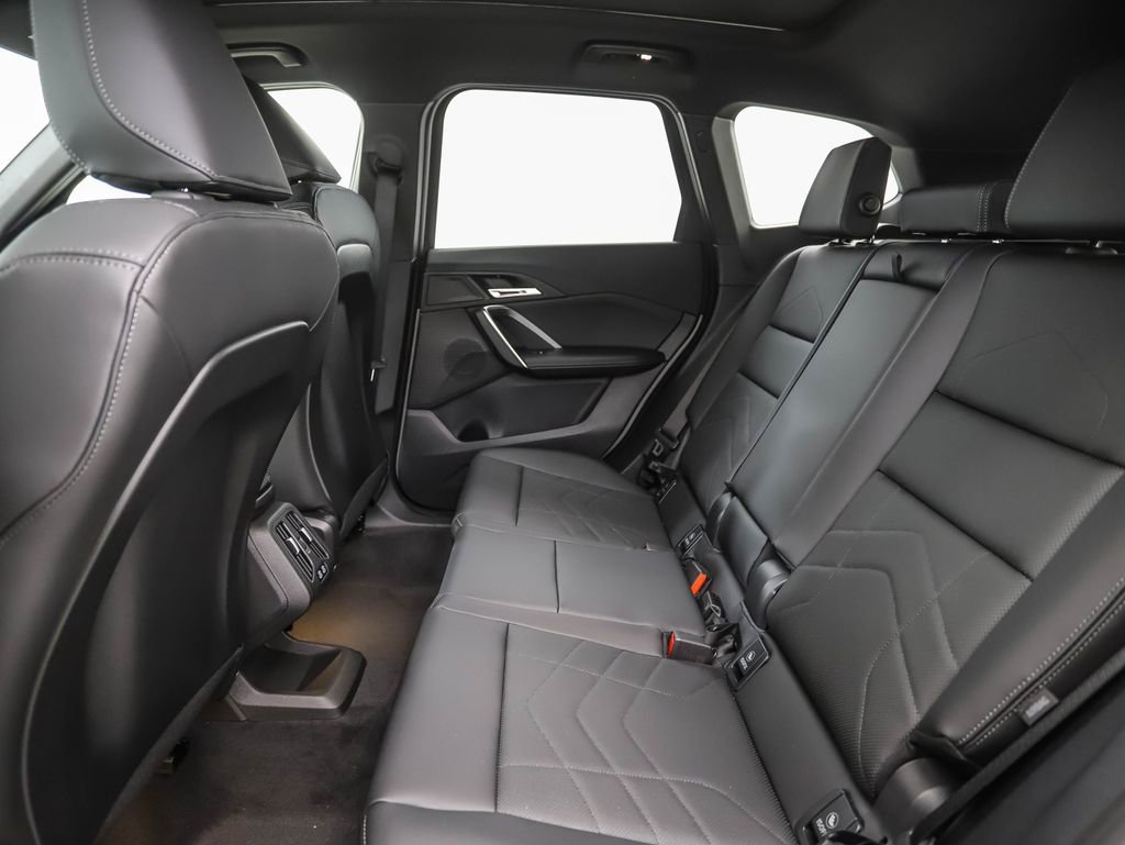 Certified 2025 BMW X1 xDrive28i w/ Convenience Package image 19