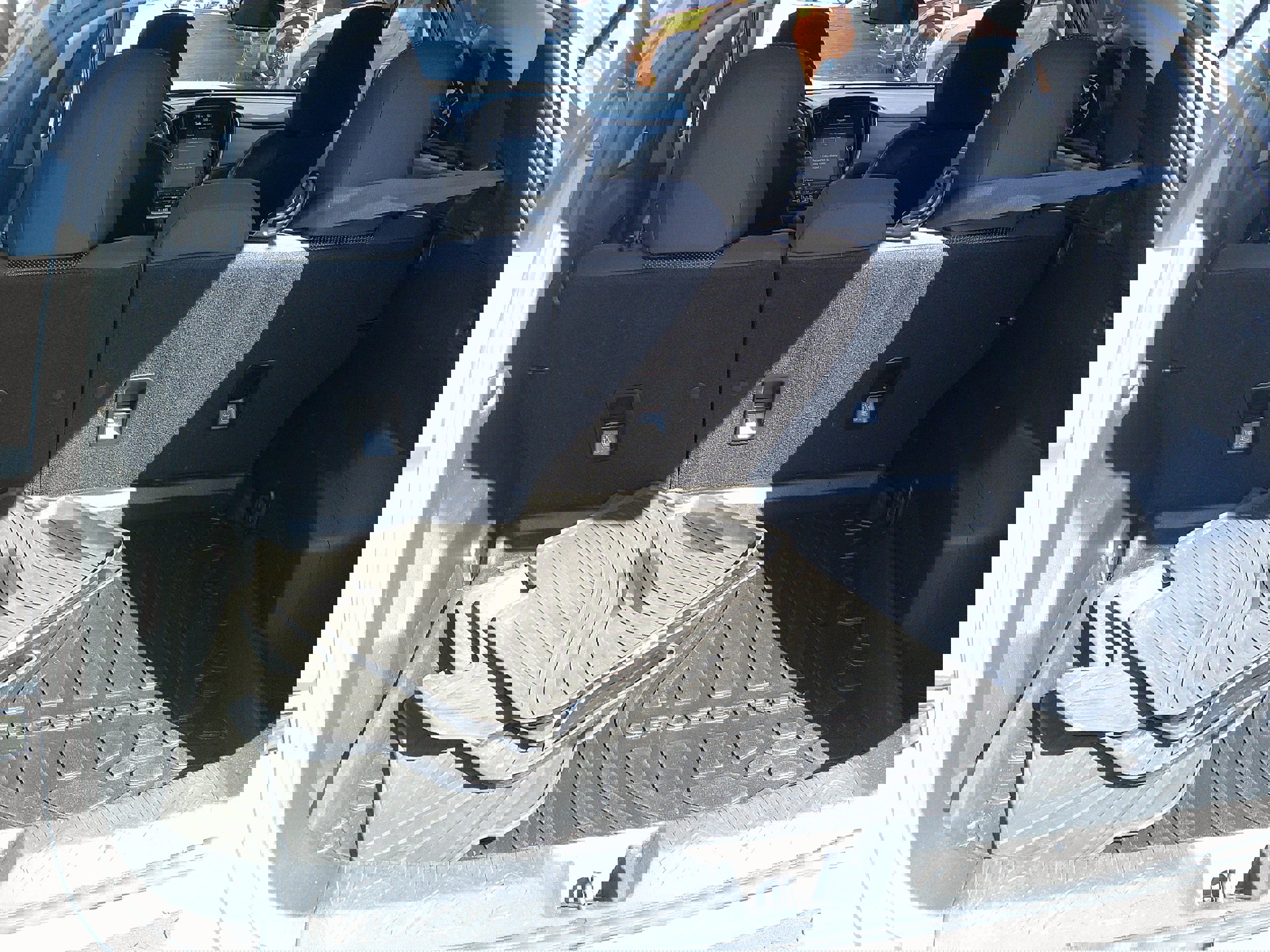 Used 2024 Subaru Crosstrek 2.0i Premium image 23