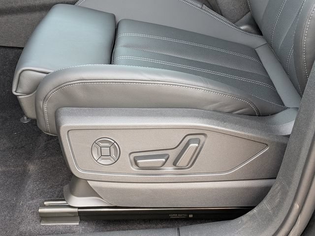 New 2026 Audi Q5 Premium Plus AWD/4WD image 9