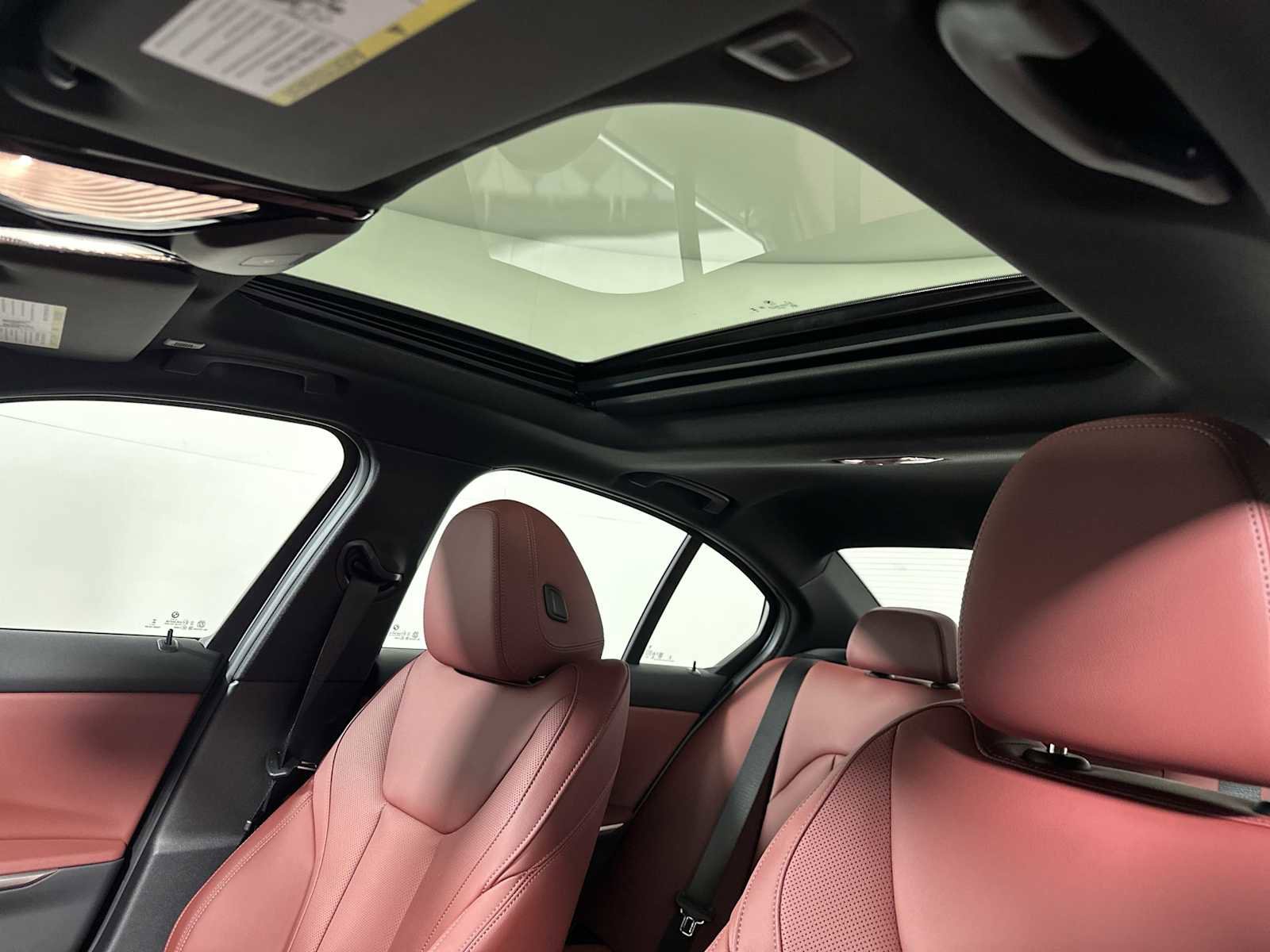 New 2026 BMW 330i xDrive Sedan w/ Convenience Package image 18