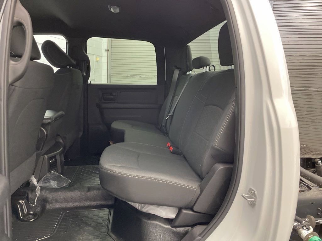 New 2026 RAM 3500 Tradesman AWD/4WD image 17