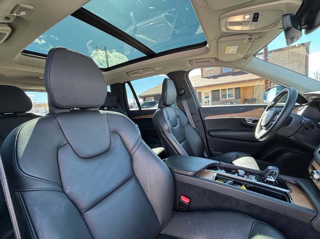 Used 2023 Volvo XC90 B6 Plus w/ Protection Package Premier AWD/4WD image 27