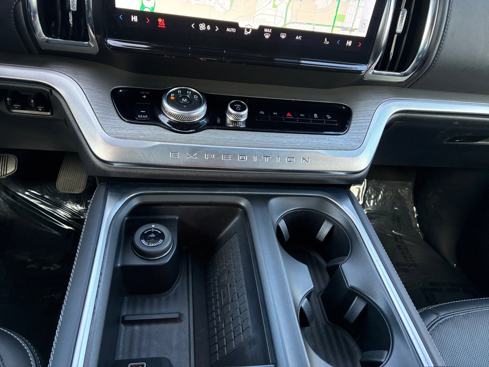 Used 2025 Ford Expedition Max Platinum AWD/4WD image 31