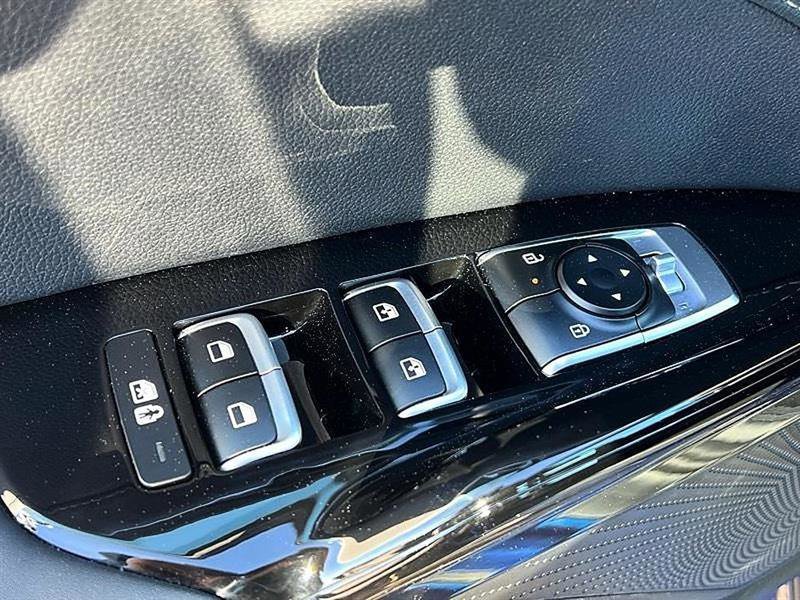 Used 2025 Kia K5 GT-Line FWD image 12
