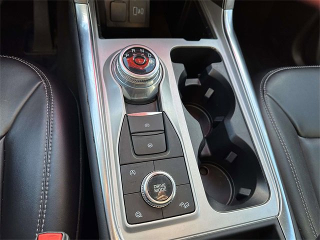 Used 2023 Ford Explorer XLT w/ Equipment Group 202A image 23