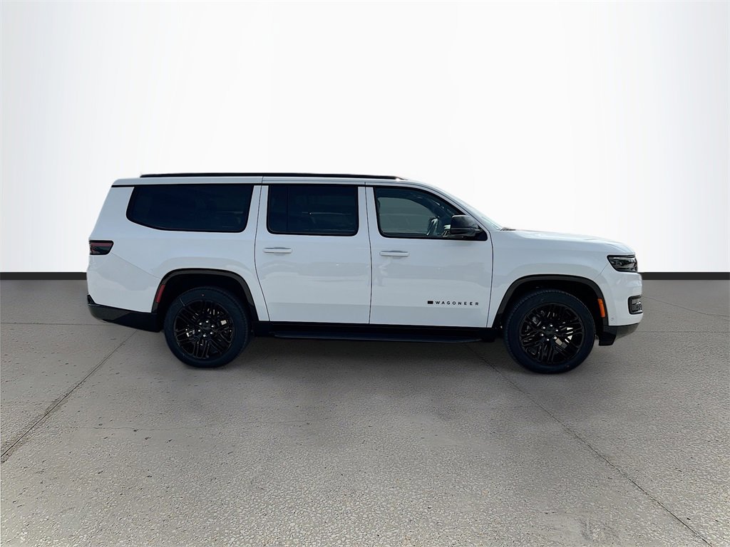 New 2025 Jeep Wagoneer L Series II w/ Premium Group I image 13