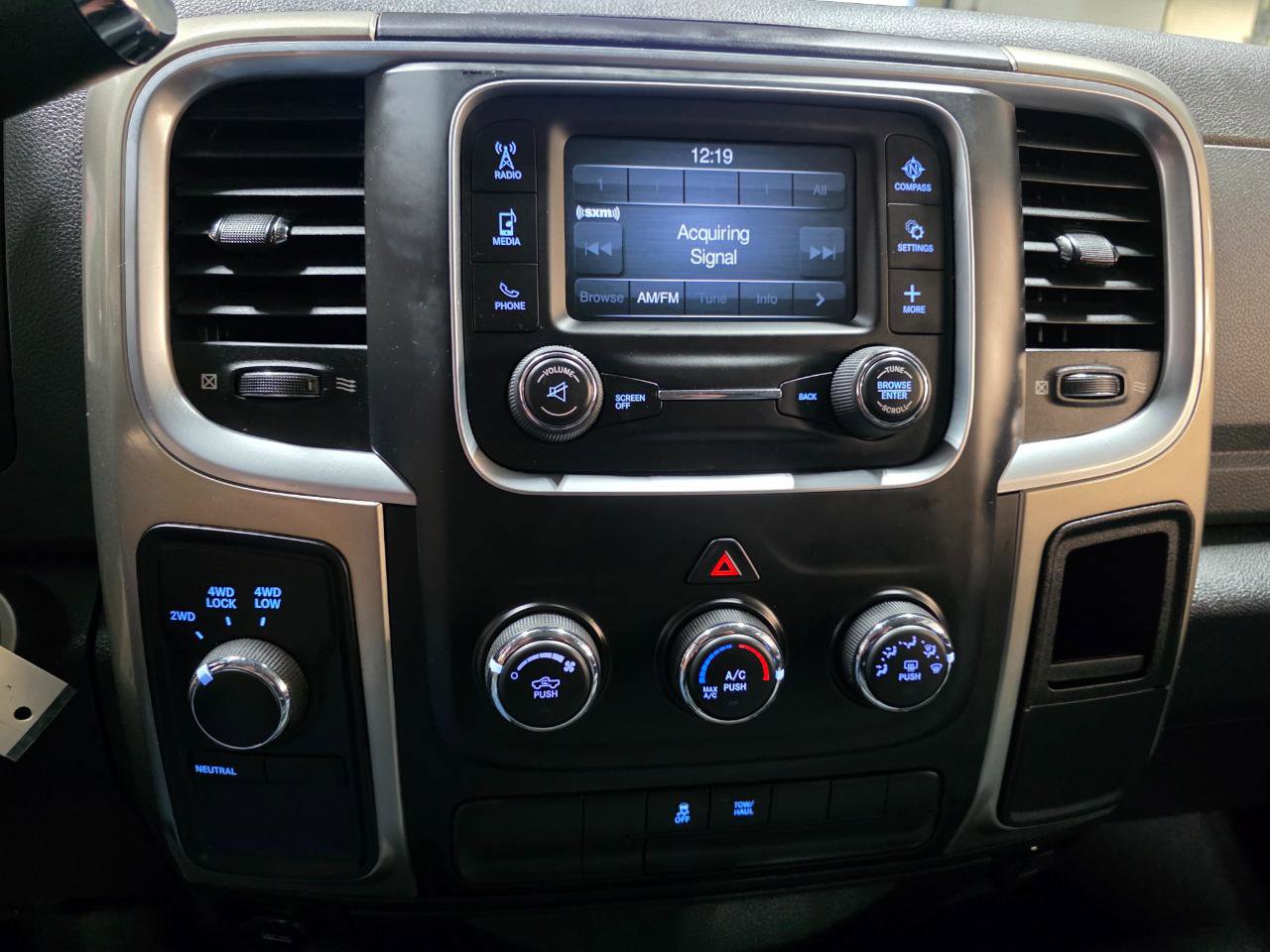 Used 2013 RAM 1500 Classic SLT w/ Premium Display Pkg image 31