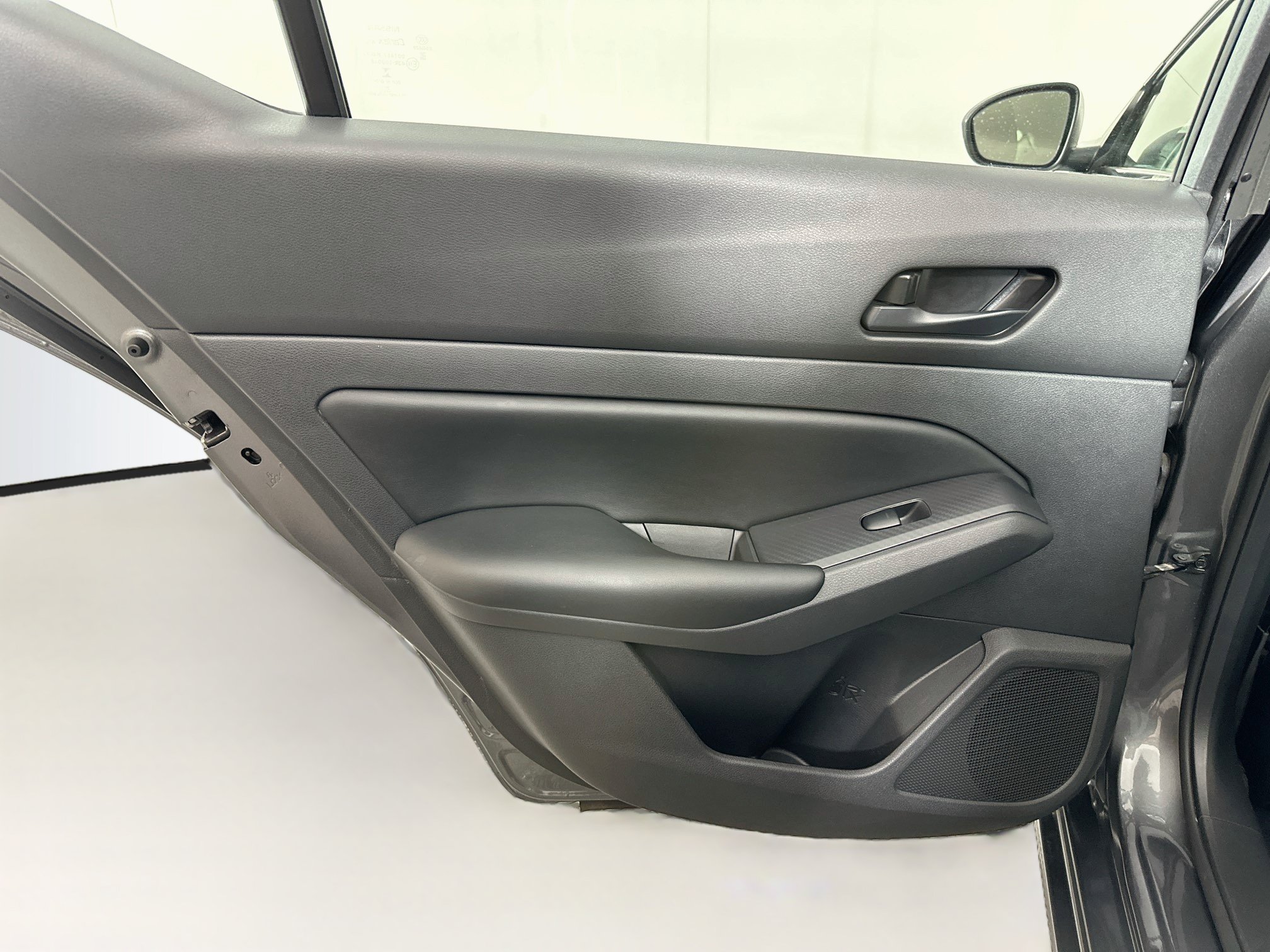 Used 2025 Nissan Altima 2.5 S FWD image 25