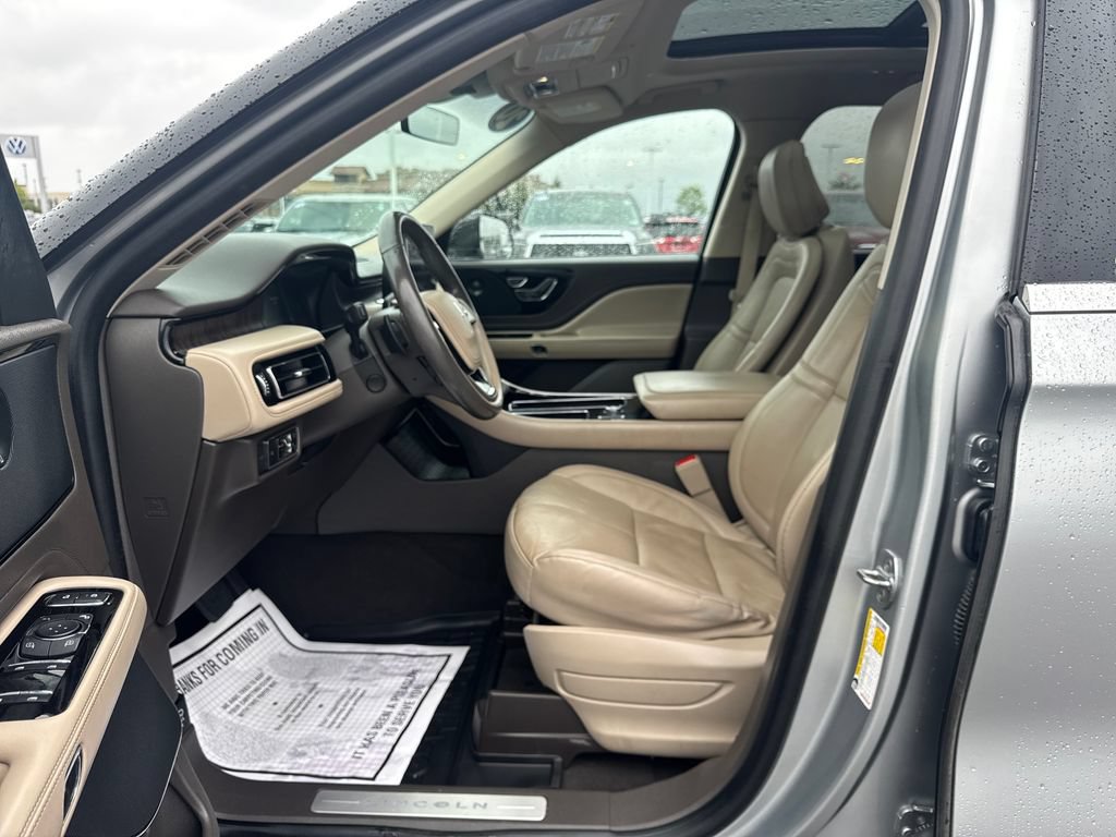 Used 2020 Lincoln Aviator Reserve w/ Equipment Group 201A AWD/4WD image 34