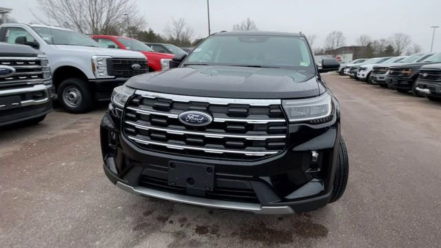 New 2026 Ford Explorer Active w/ Active Comfort Package image 7