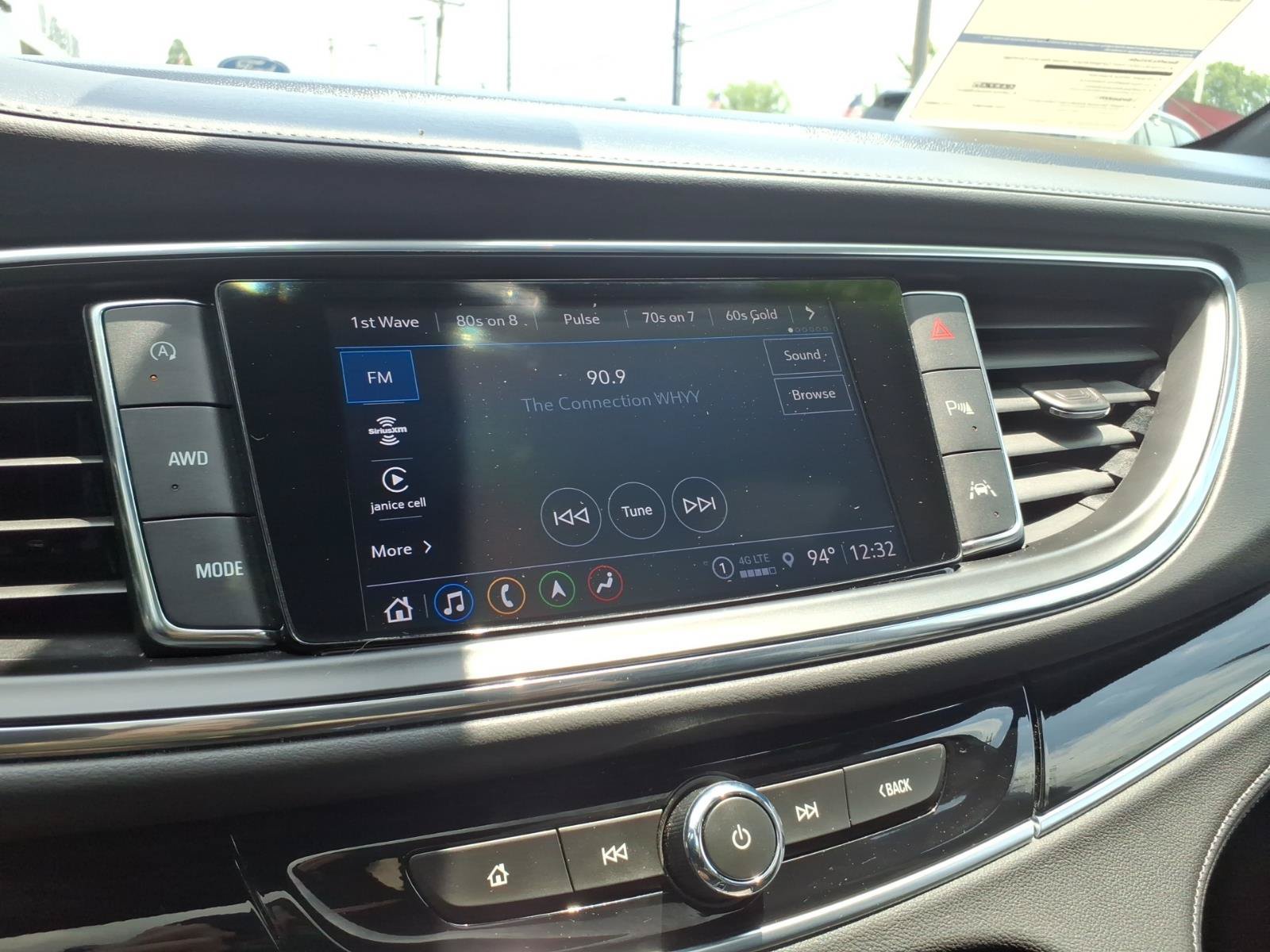 Used 2022 Buick Enclave Avenir w/ Avenir Technology Package AWD/4WD image 25