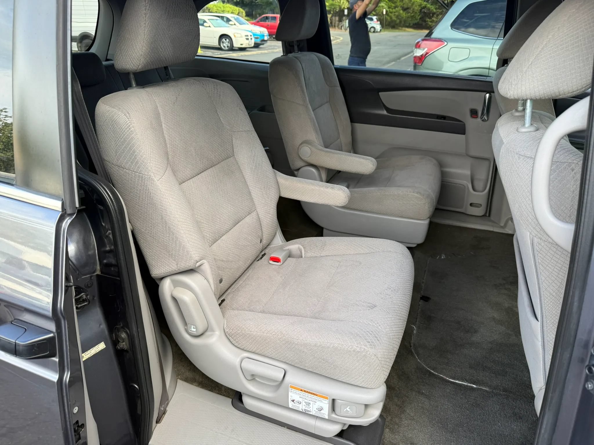 Used 2015 Honda Odyssey LX image 21