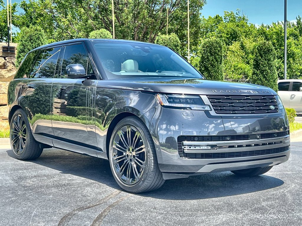 Certified 2026 Land Rover Range Rover SE AWD/4WD image 7