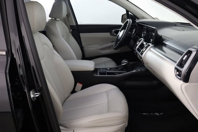 Used 2023 Kia Sorento S w/ Panoramic Sunroof Package FWD image 18