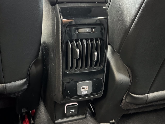 Used 2023 Jeep Compass Latitude w/ Sun and Sound Group AWD/4WD image 35