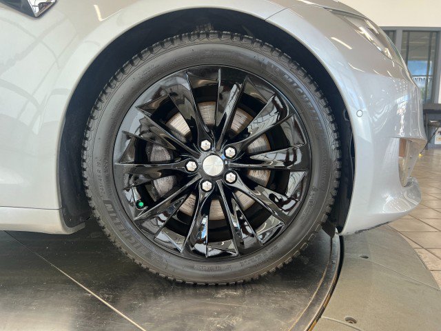 Used 2017 Tesla Model S 75D AWD/4WD image 33