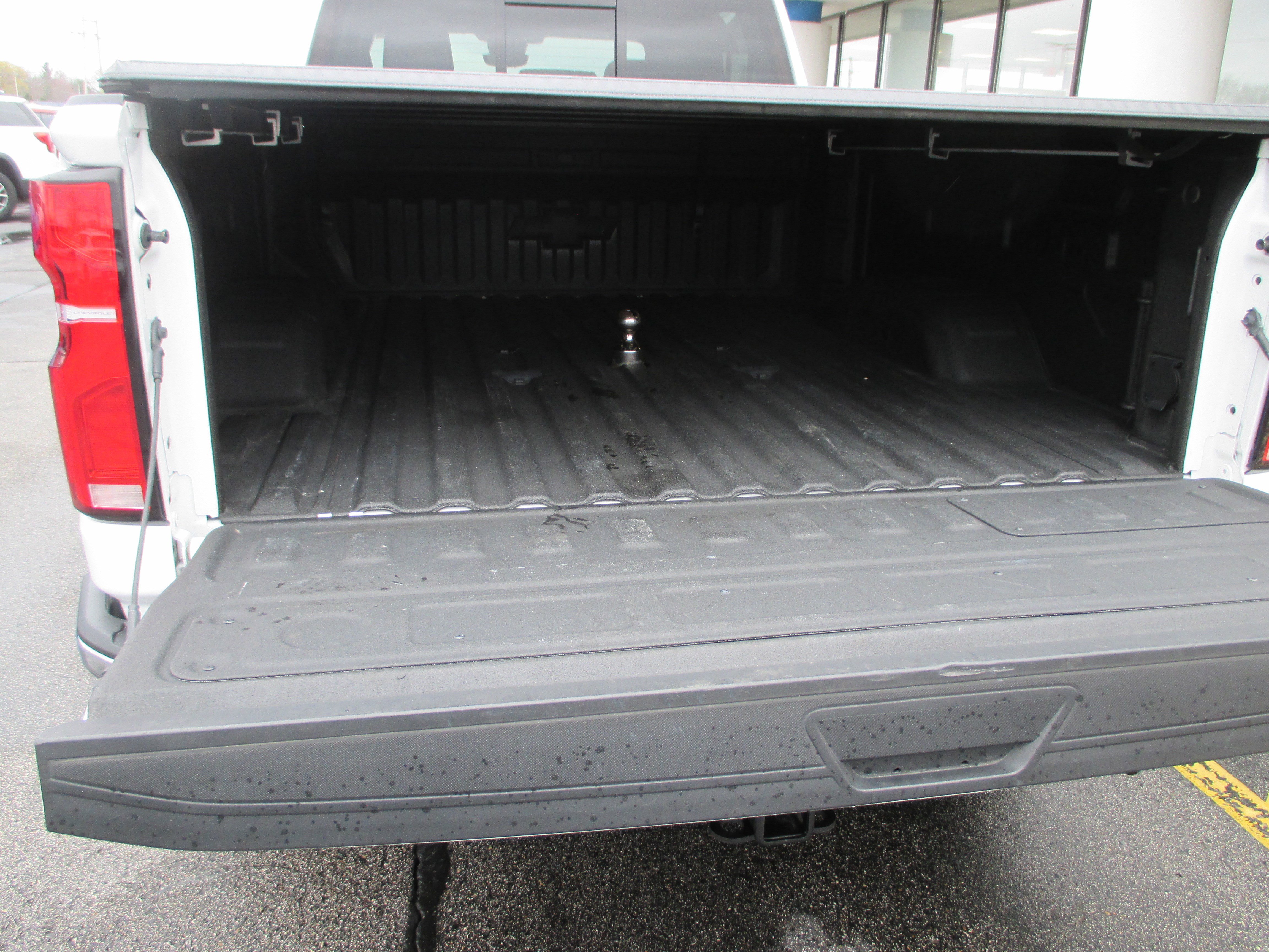 Used 2024 Chevrolet Silverado 3500 LTZ w/ LTZ Premium Package image 10