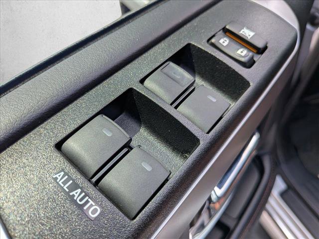 Used 2023 Toyota 4Runner Limited RWD image 11