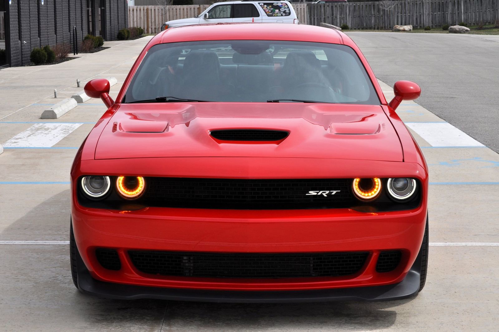 Used 2015 Dodge Challenger SRT Hellcat image 3