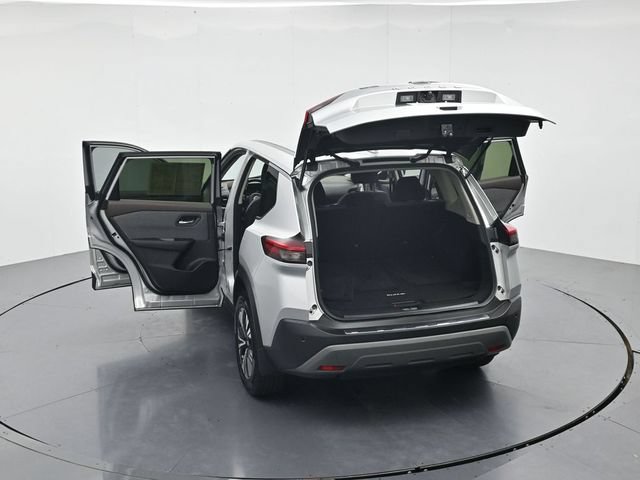 Used 2023 Nissan Rogue SV AWD/4WD image 46