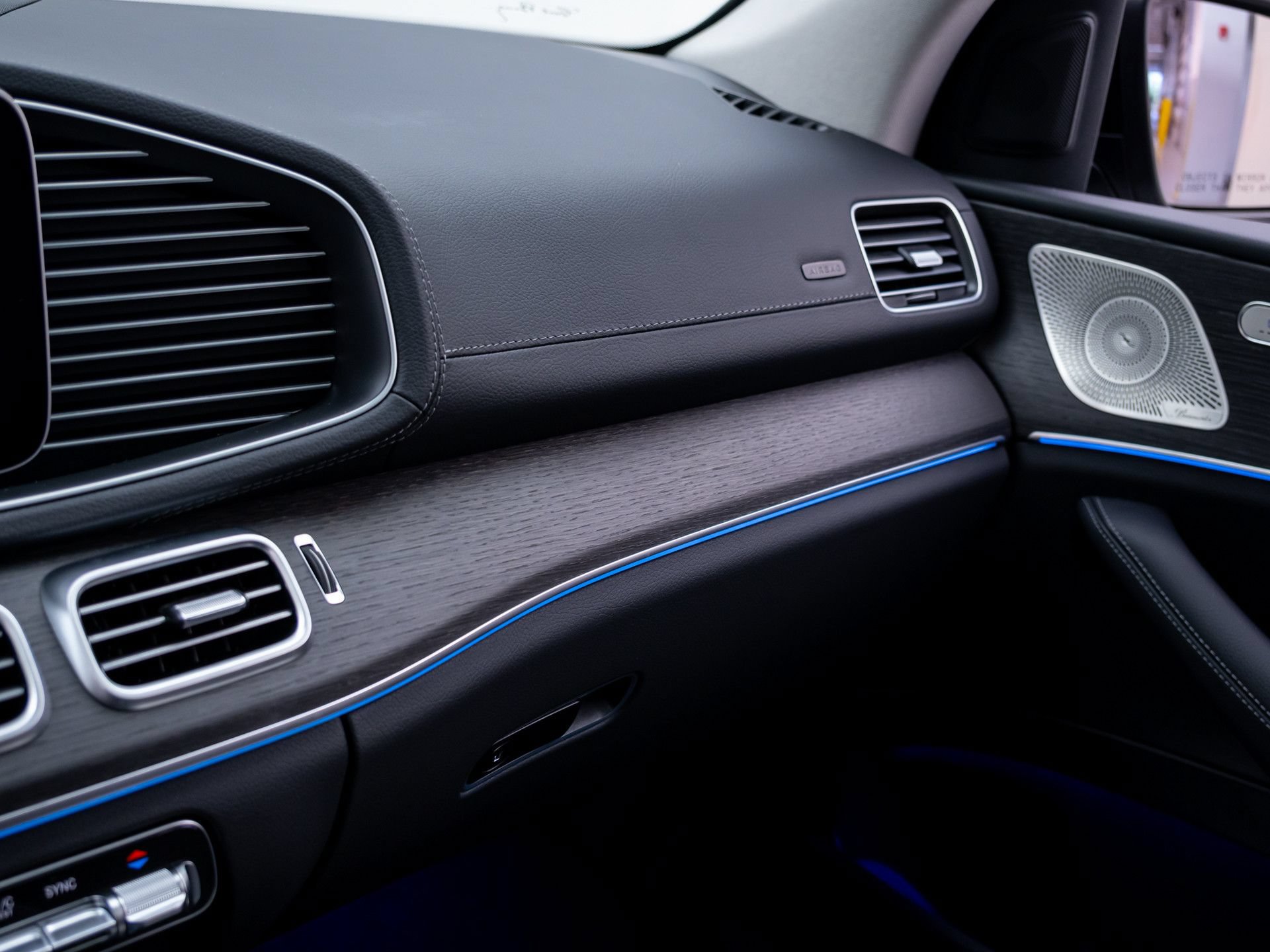 New 2026 Mercedes-Benz GLS 450 4MATIC image 32