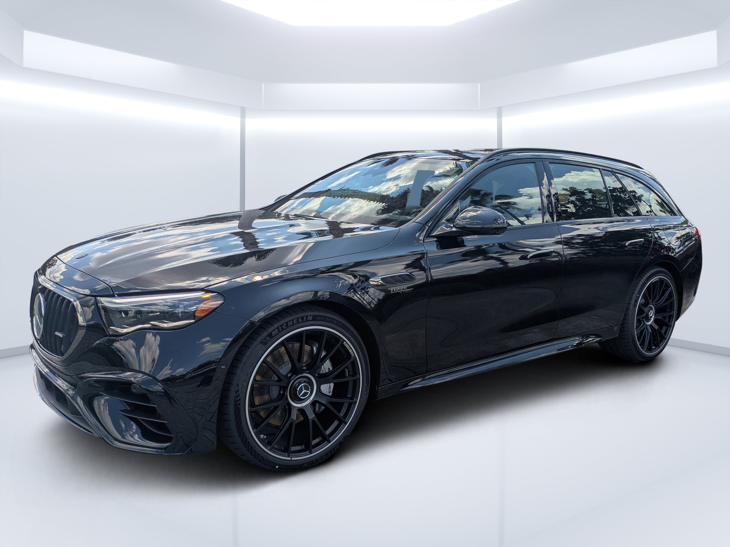 New 2026 Mercedes-Benz E 53 AMG e 4MATIC Wagon image 7