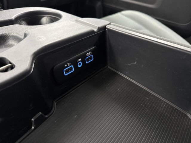 Used 2018 RAM 1500 Express AWD/4WD image 40