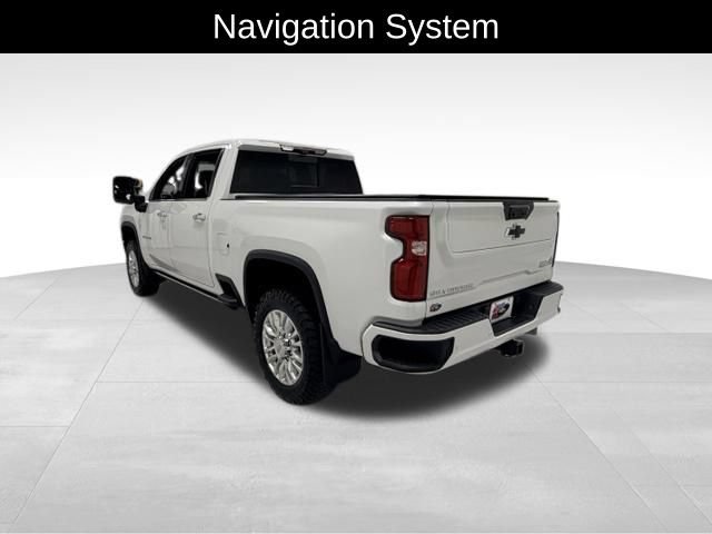 Certified 2022 Chevrolet Silverado 2500 High Country w/ Z71 Off-Road Package AWD/4WD image 4