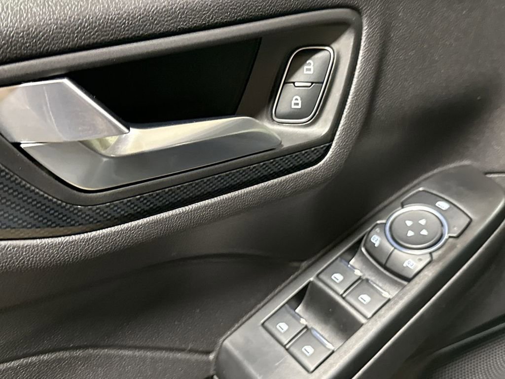 Used 2025 Ford Escape ST-Line FWD image 20