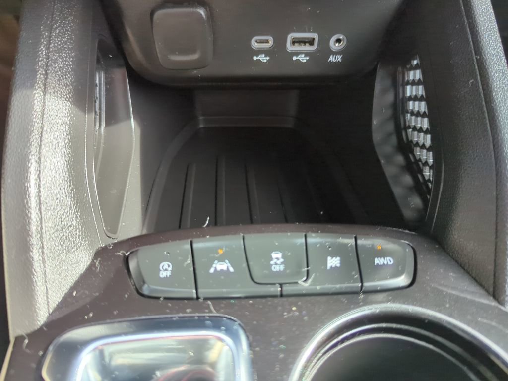 Certified 2023 Chevrolet TrailBlazer RS w/ Convenience Package image 28