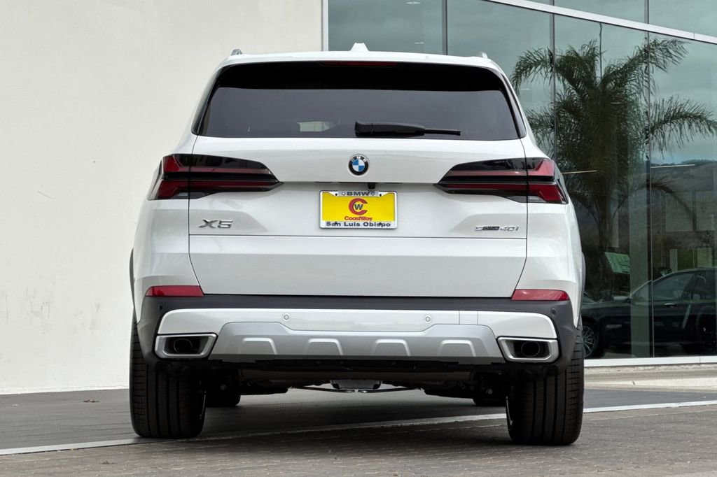 New 2026 BMW X5 sDrive40i w/ Climate Comfort Package video 4