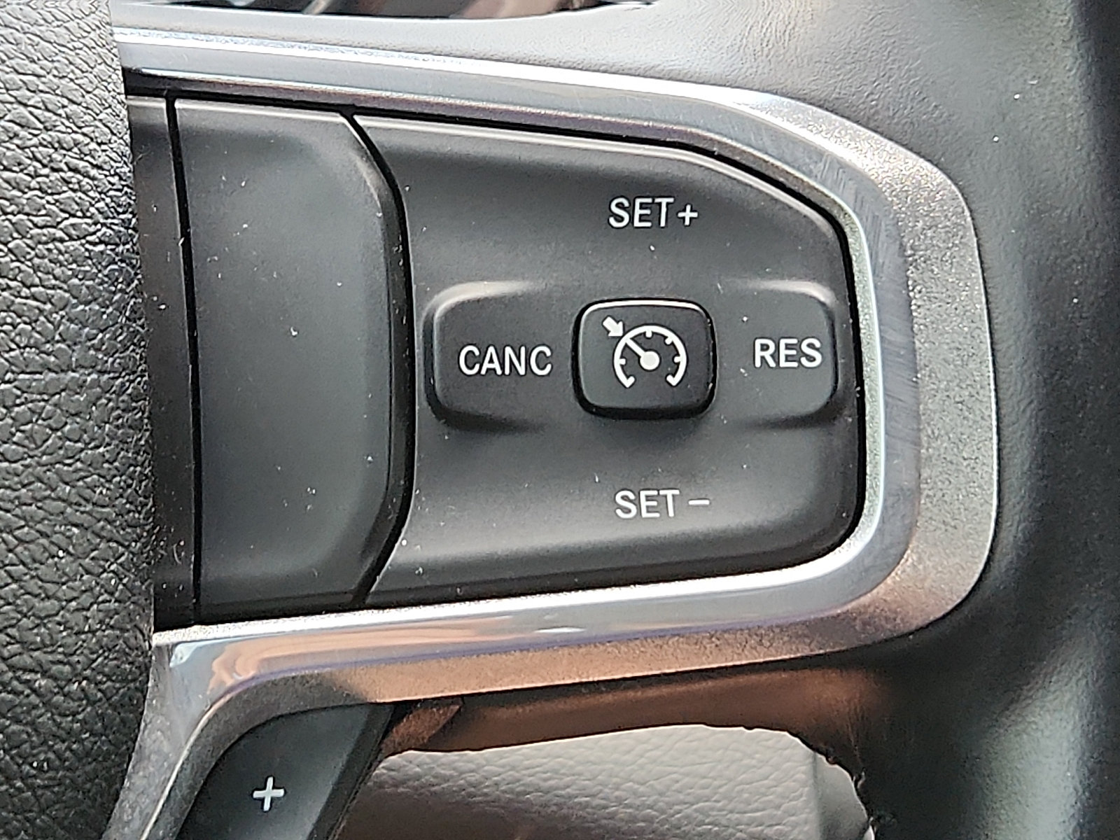 Certified 2024 RAM 2500 Laramie w/ Night Edition AWD/4WD image 20