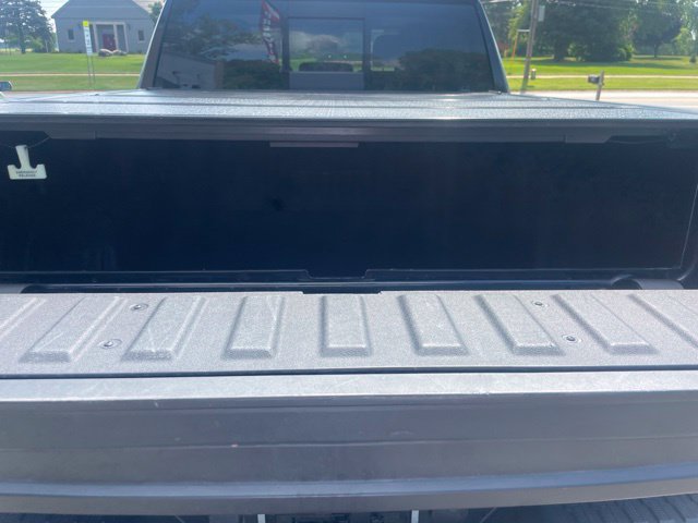 Used 2019 GMC Sierra 1500 SLT w/ SLT Premium Plus Package AWD/4WD image 35