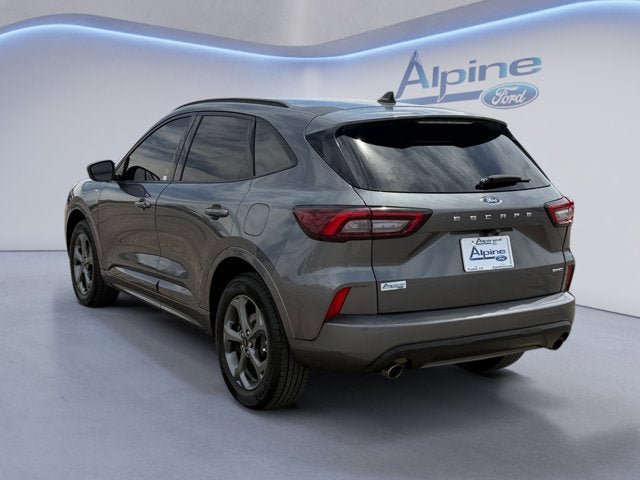 Used 2023 Ford Escape ST-Line AWD/4WD image 3