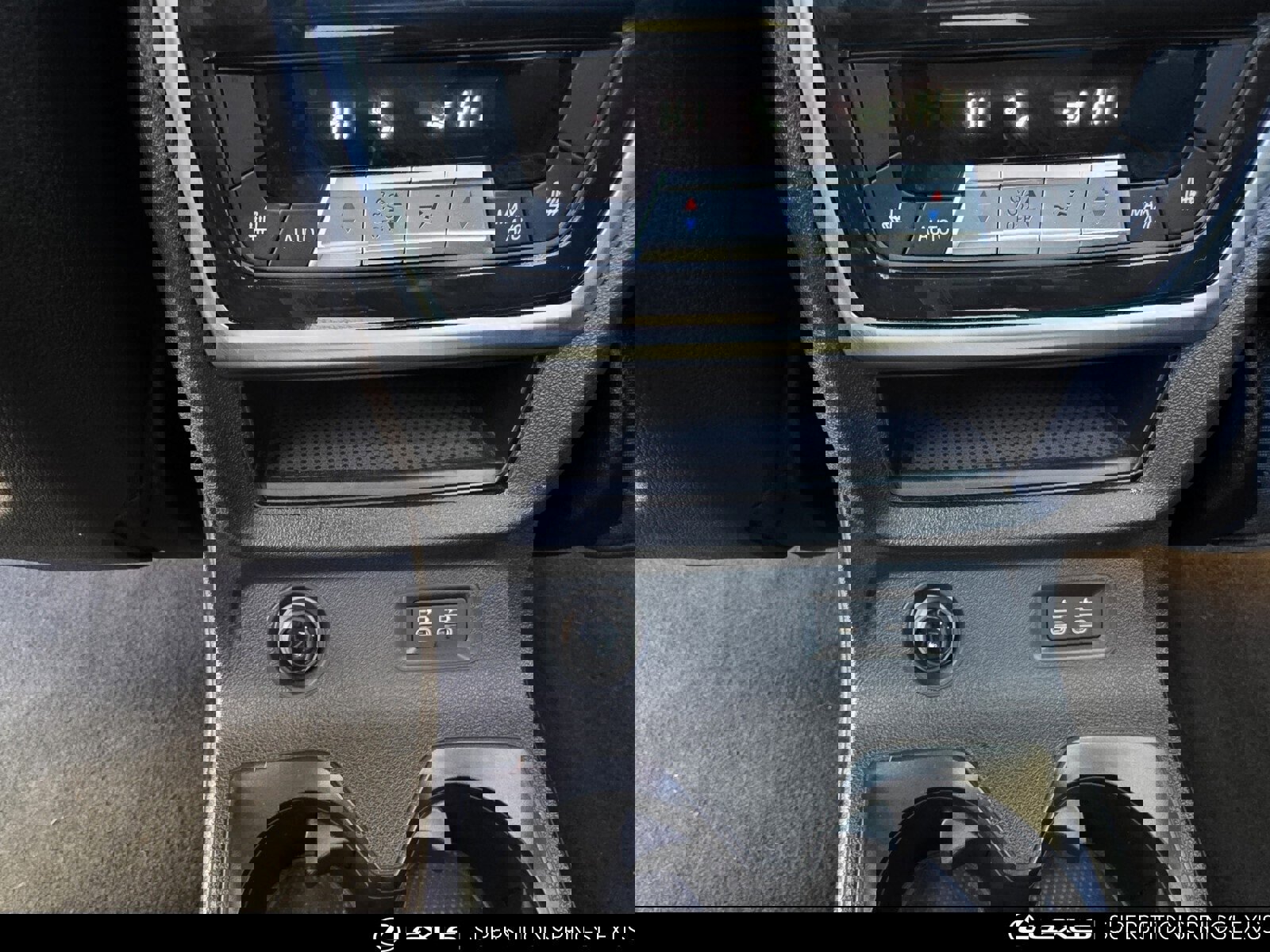 Used 2021 BMW X7 M50i image 29